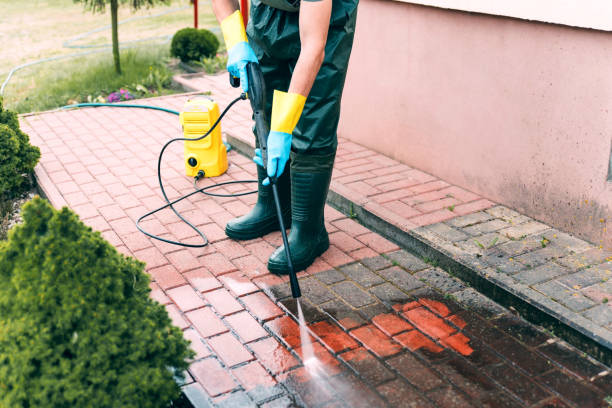 Best Oil Spill Cleanup  in Fox Point, WI